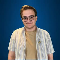 شایان نجاری